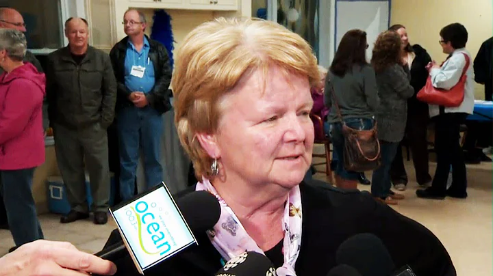 Election 2015: Conservative Gail Shea reacts to lo...