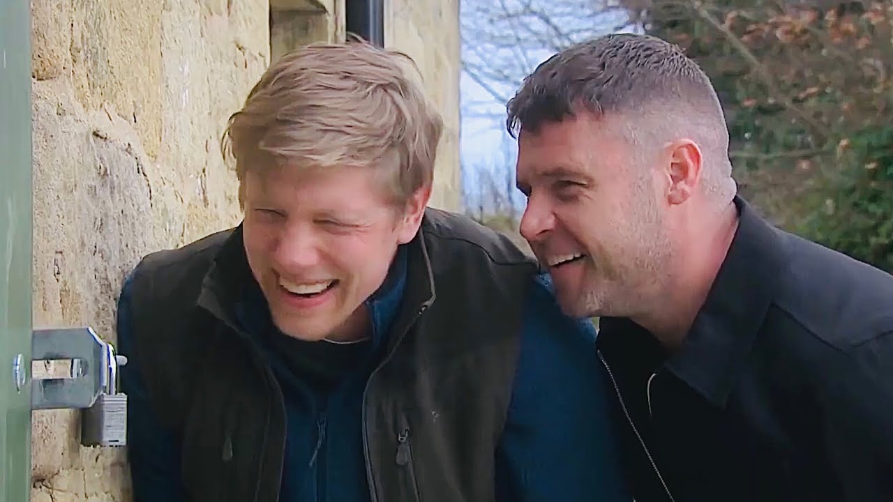Robron - Aaron & Robert Find Out What Sam & Ross Have Been ...
