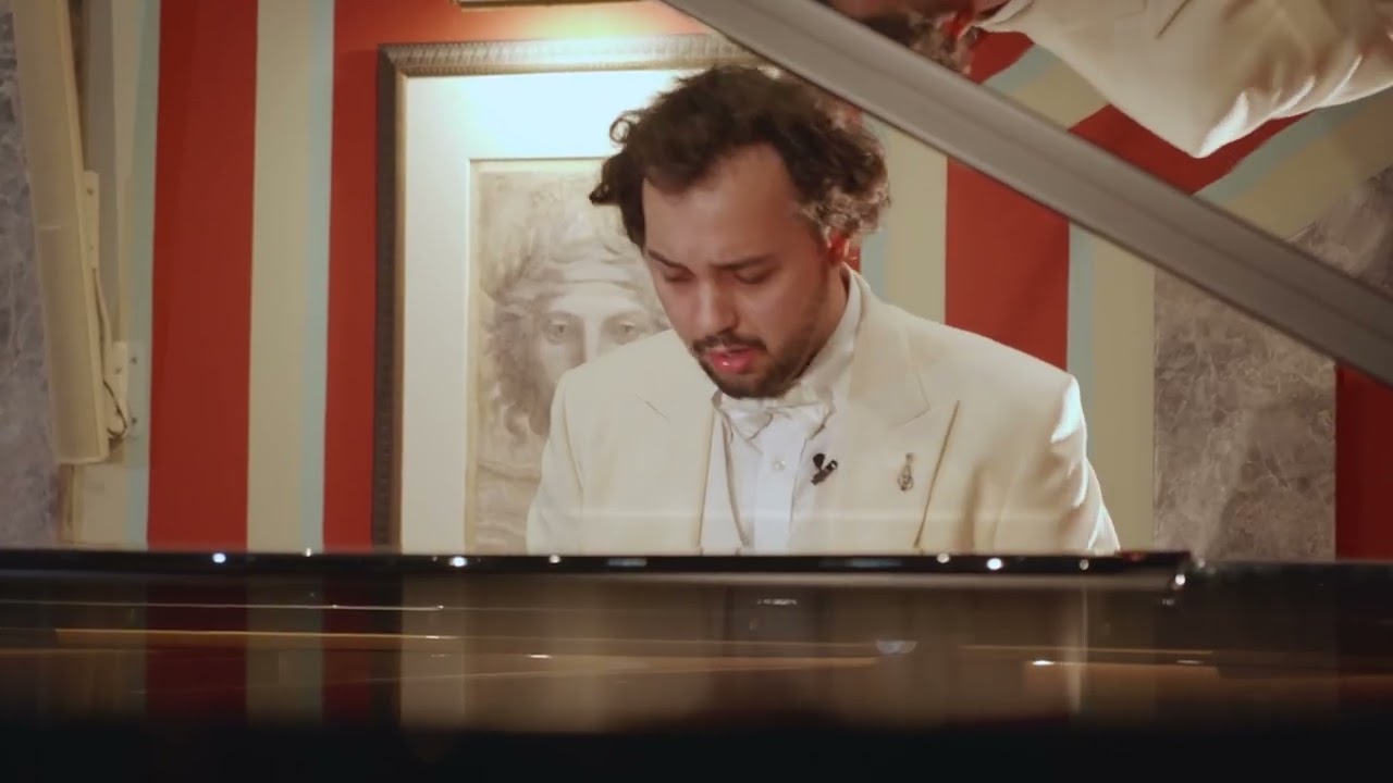 Yanis TALEB concert de piano à la Principauté de Monaco - Œuvres originales