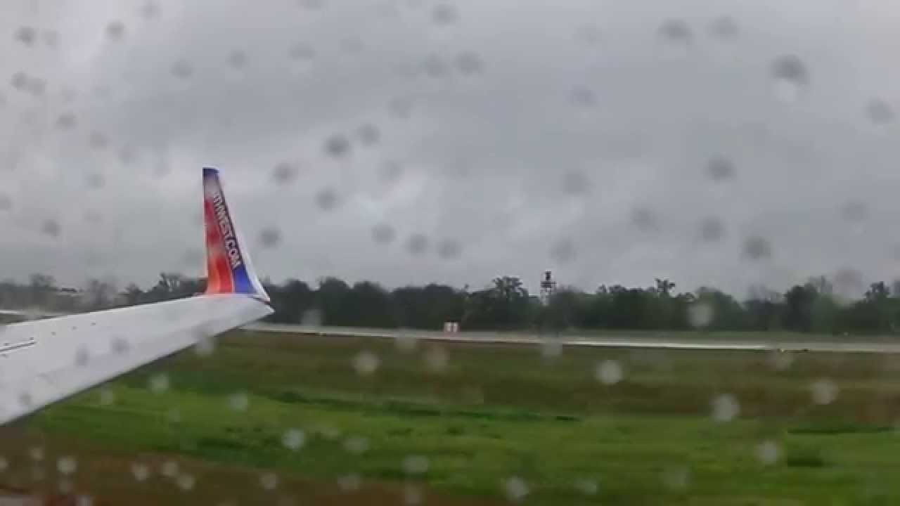 Rainy Day Takeoff From Little Rock Ar On Southwest Airlines Youtube