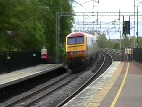 Class 90 passenger action WCML 2010!!!