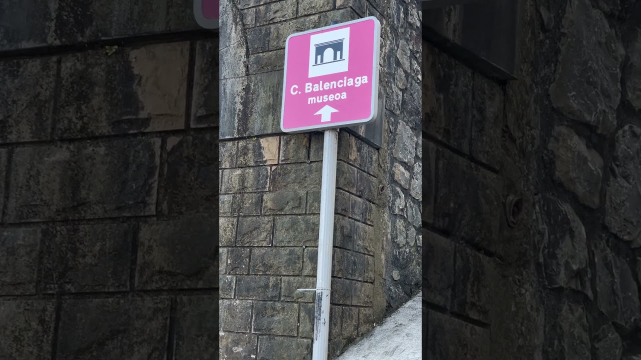 Getaria-баскский город, родина Элькано, первого кругосветного мореплавателя, и Баленсиаги.