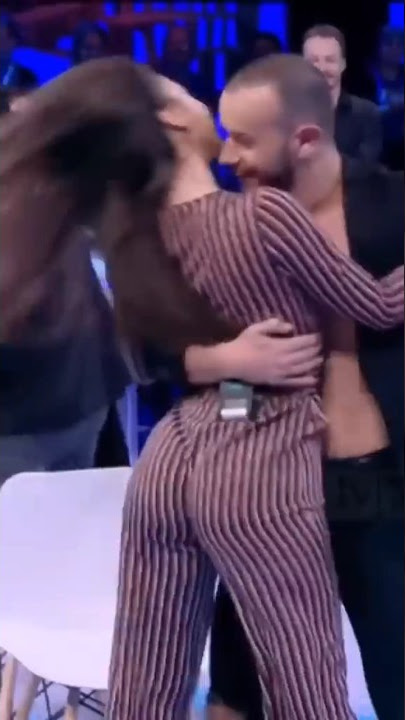 Beautiful AlbanianGirl Rashel kolaneci #viral #kiss