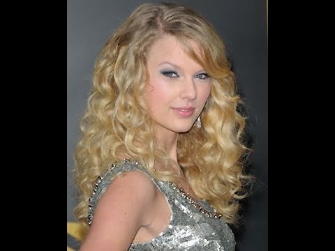 Taylor Swift Just Brought Back Her Country Curls