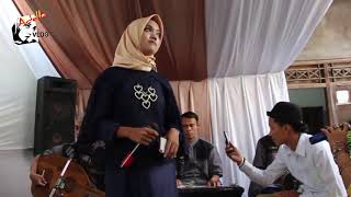 Sallullinnas Adella live musik