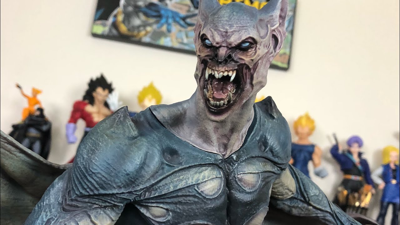 Unboxing / Review of Sideshow Collectibles Gotham Nightmare Batman Exclusive!!!