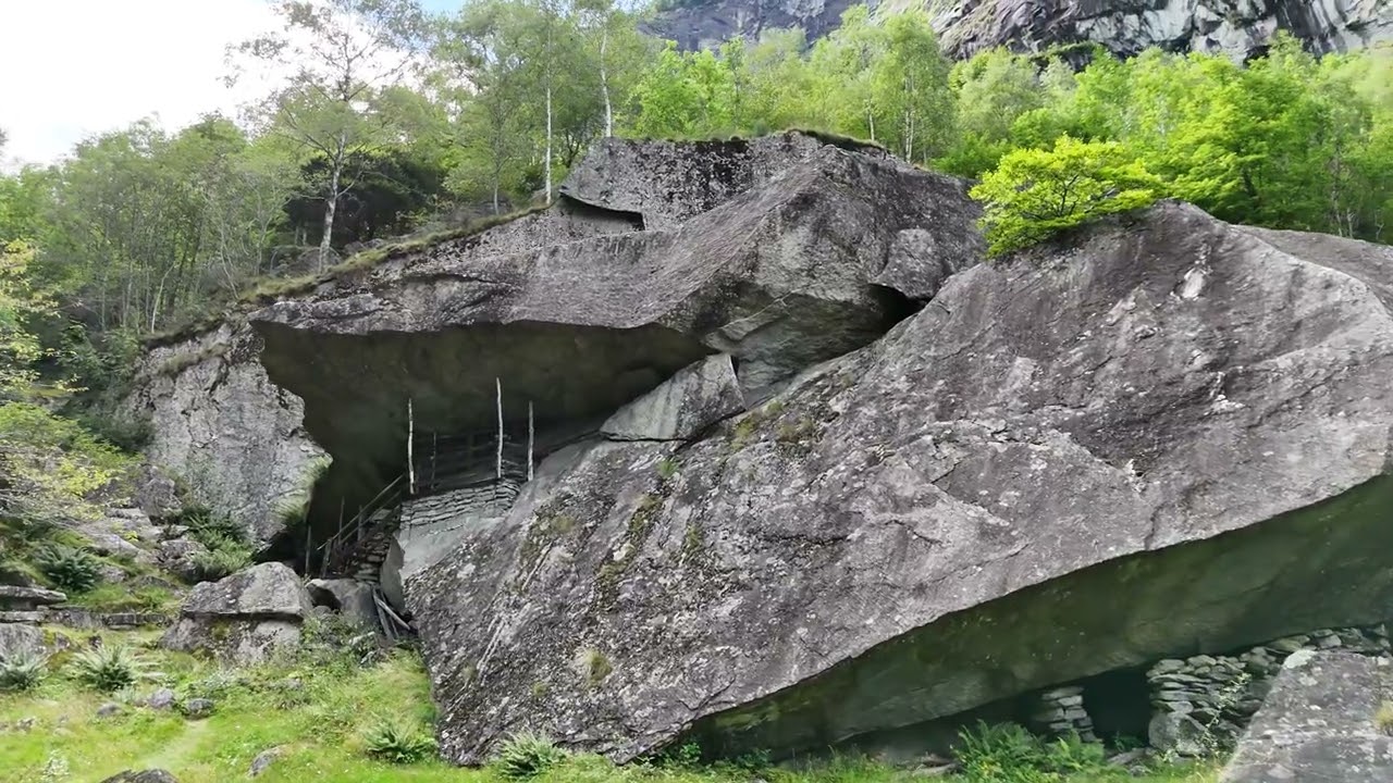 2025 - Tessin / Ticino - Val Bavona & Val Calnegia in 4K