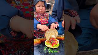 Chinese Burger Fried Eggs With Tomato Sauce