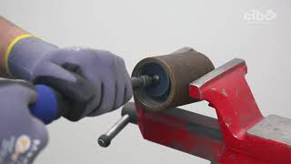 Cleaning and deburring inner thread with unitized