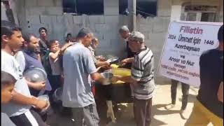 Filistinde Yemek Dağıtımı Раздача Еды В Палестине Food Distribution In Palestine