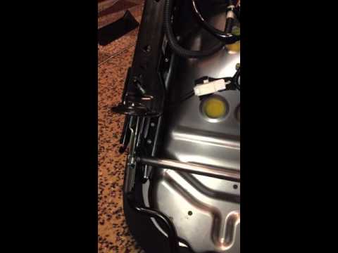 Решение проблемы люфта салазки пассажирского сиденья mazda6 gh