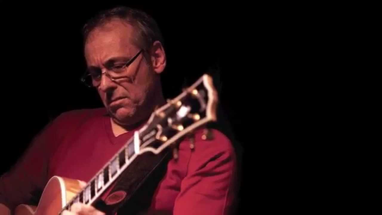 Preview of "Les is Moe’" from John Tropea's CD Gotcha Rhythm Right Here