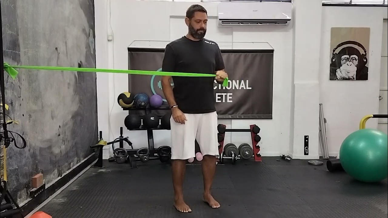 8 Essential Exercises to Prevent Shoulder Injuries in Tennis Players