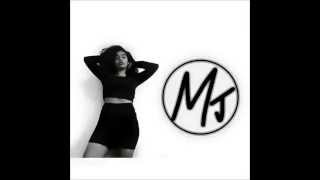 Download Lagu Blue Eyes - The Rabbit Dj ft MicaylaJean MP3