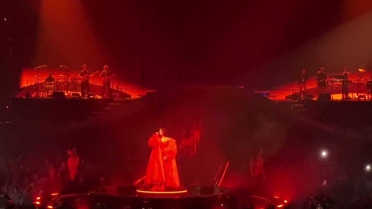 Dua Lipa - Live Again - Live in Melbourne - Radical optimism world tour - 20 Mar 2025