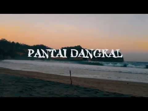 Pantai Dangkal Kebonagung Pacitan