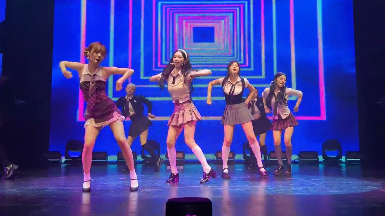 AESPA DC - DON'T BLINK - FRONT CENTER VIEW - 082723