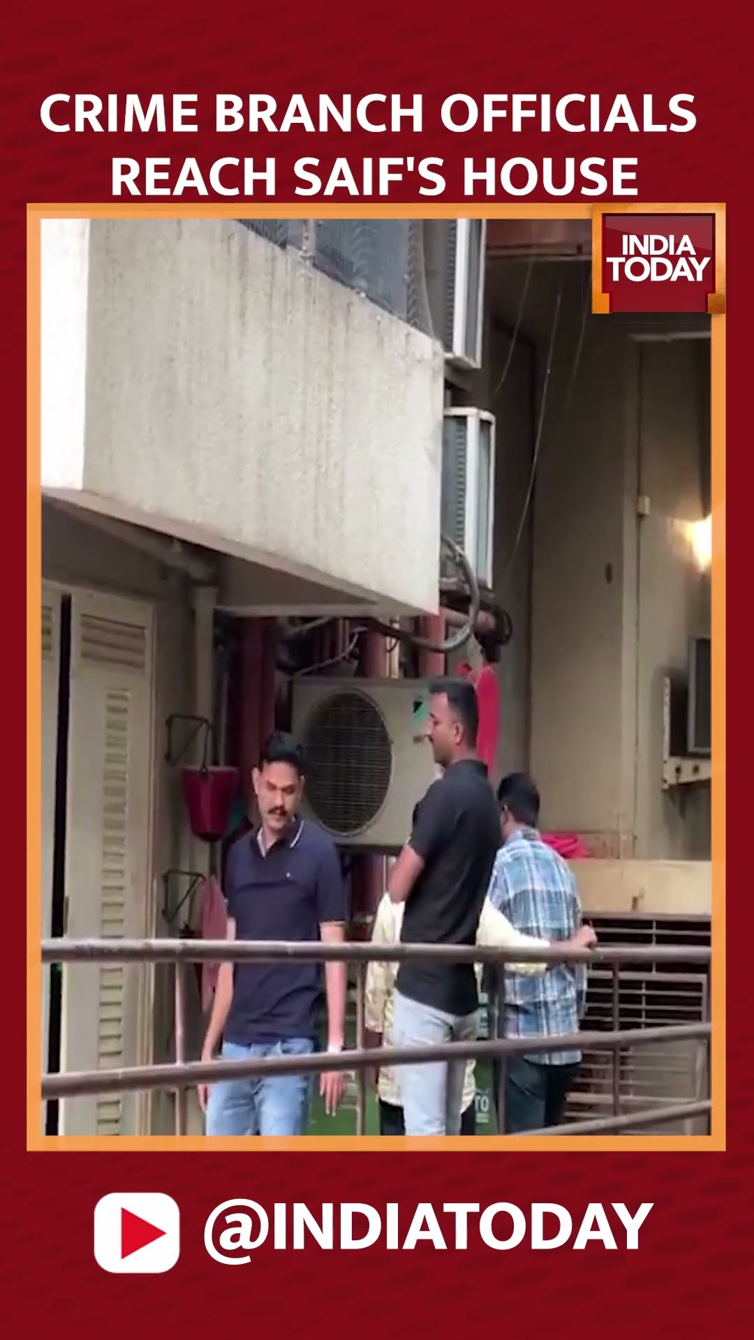 Mumbai Crime Branch Officials Begin Investigation At Saif Ali Khan's House After Stabbing Attack