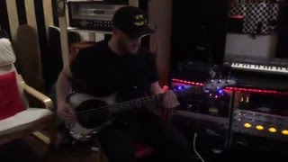 Studio-Diary Bass