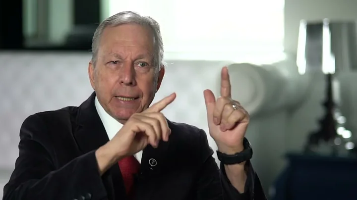 Kenneth J. Hoffer, MD talks about zonules and ELP?