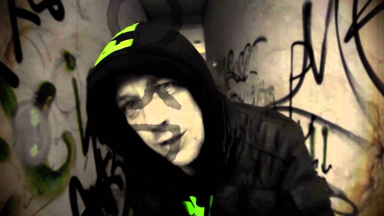 Bosski Firma-Wychowany Ulicą ft.Kaczy, DudekP56 (prod.Zich) official video