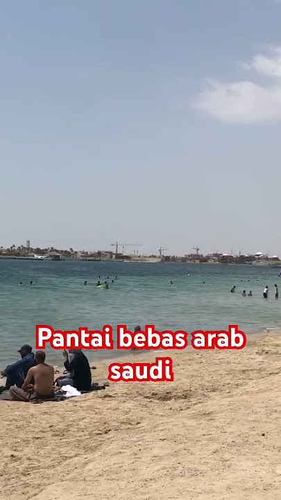INTIP ORANG ARAB BERENANG DI PANTAI