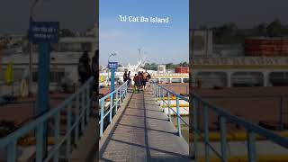 From Hai Phong ferry station to Cat Ba island