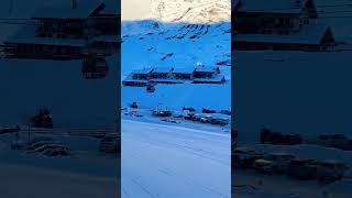 Just the most PERFECT WEATHER for SKIING in the ALPS 😍🇮🇹🏔