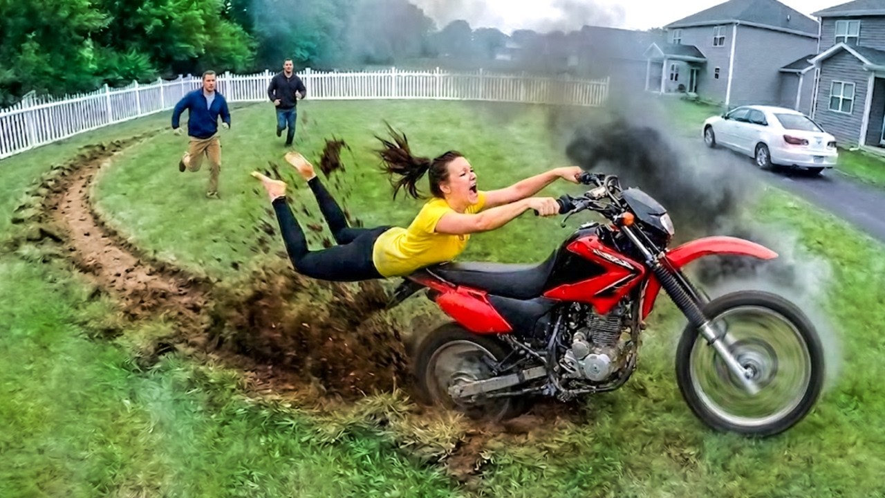 Hilarious Motorsports Misadventures 🤣 Wheel-Wobbling Fails! – Video