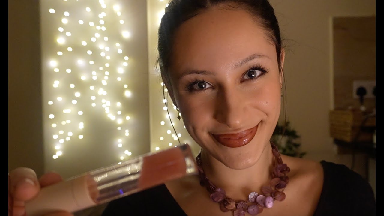 АСМР — новенькая в классе делает тебе макияж губ (она хочет тебя) #wlw