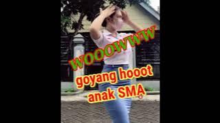 tikrok SMA tok3t Besar yang terakhir Goyanganya bikin basah!!