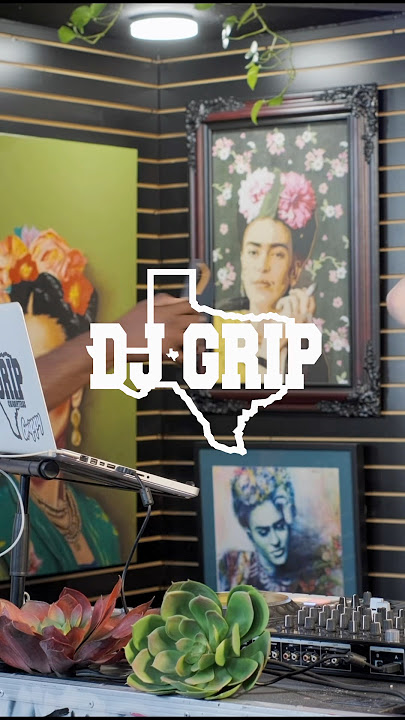 One More Drink x Slow Motion 🧪🧫🔬🎧 #grippy #djgrip #djroutine #djmashup #blend #youtubeshorts