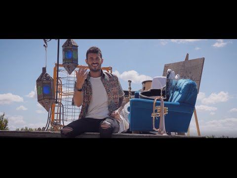 Antoñito Molina - Me Estoy Volviendo Loco (Vídeo Oficial)