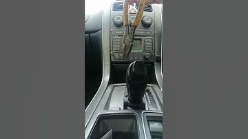 How to removed radio from vy commodore