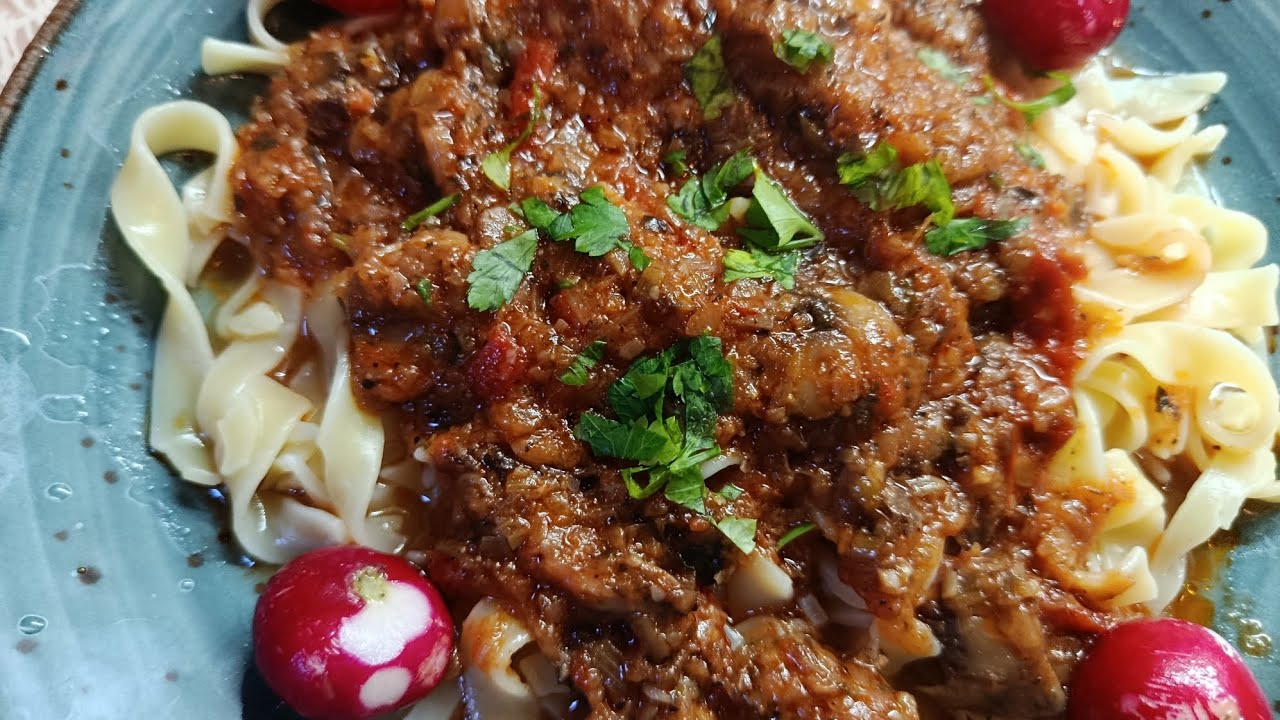 Gulaš od pečuraka sa TAGIATELLE