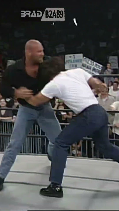 Sting and Goldberg fight WCW Monday Nitro