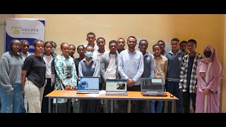 Helder Full Stack Web development training for School of Indiana student's