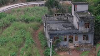 Usando secretamente 10 anos de poupança para renovar a casa da família | Surpresa para os pais