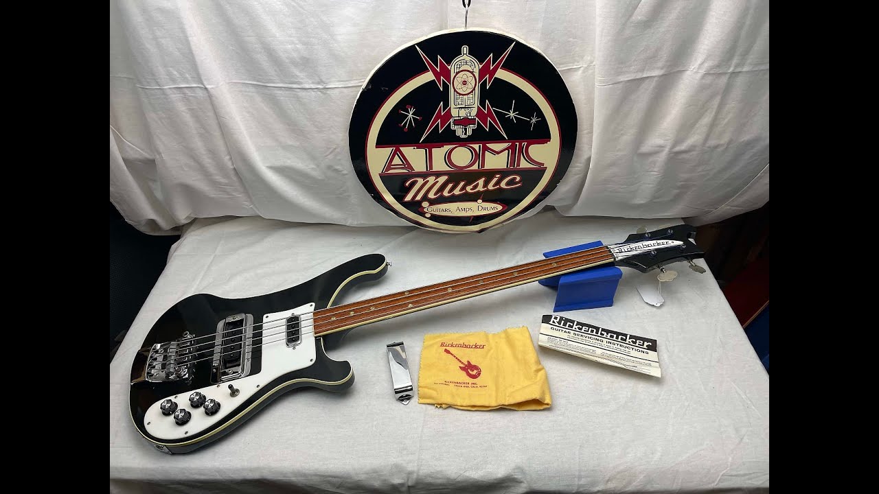 Atomic Music Item # 30220926-1 Rickenbacker 4001FL Fretless 4-string Bass
