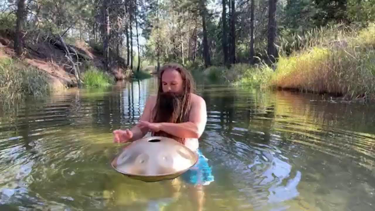 LIVE Handpan Music in Water 💦🛸💦
