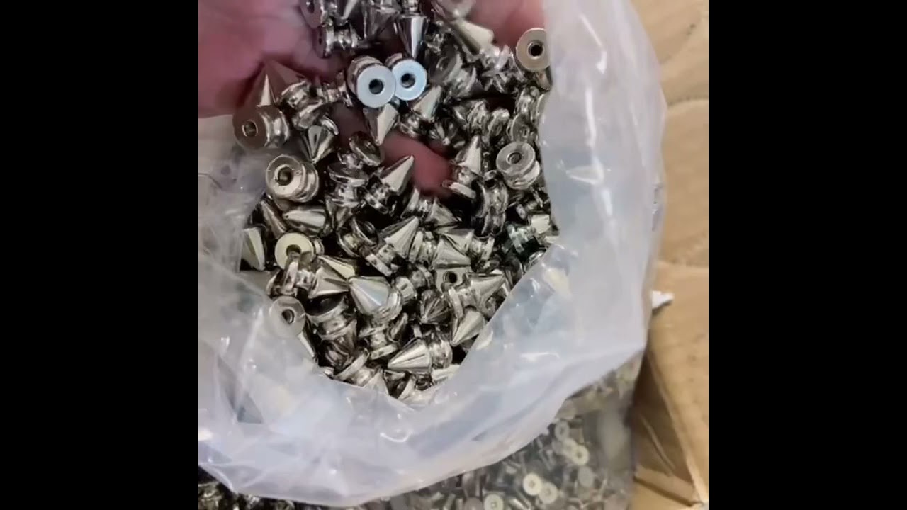 10×16mm screw back spikes, just produced 4000set instock, both of price and quality are beautiful