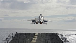 MiG-29KUB First Take-Off from Aircraft Carrier INS Vikramaditya