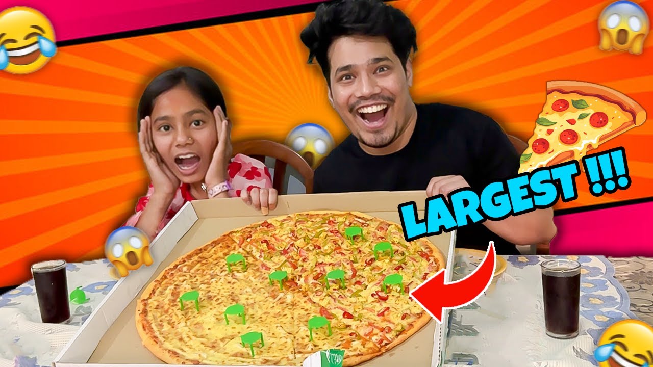 BIGGEST PIZZA EATING CHALLENGE WITH MY SISTER 🍕😱