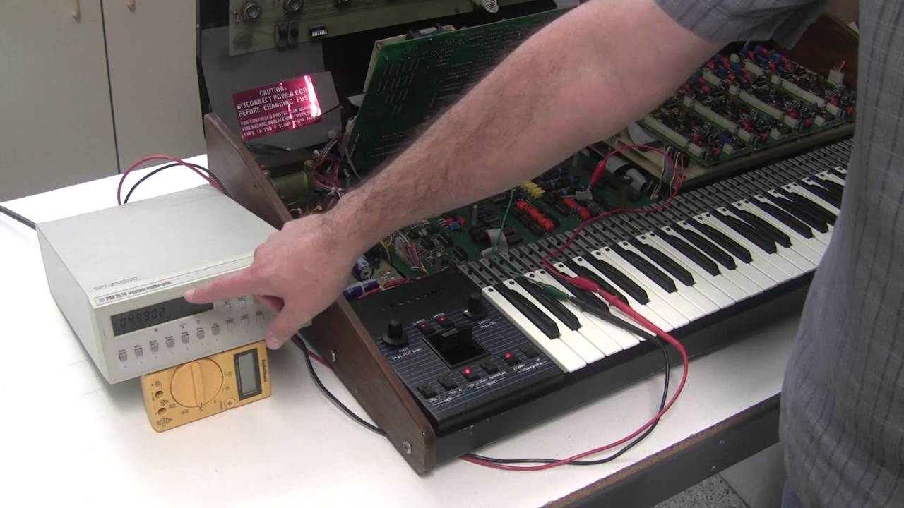 Synthchaser #032 - Oberheim OB-Xa Digital to Analog Converter (DAC