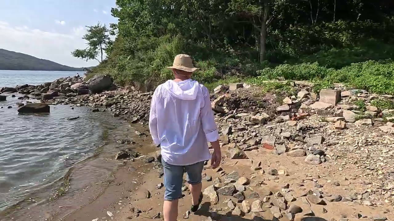 Am Japanischen Meer 🇷🇺 | Muscheln, kaltes Wasser & Nähe zu China, Nordkorea und Japan #russia