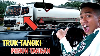 JIKA KAMU MELIHAT TRUK TANGKI PENUH TANGAN, CEPAT KABUR SEBELUM KAMU JADI KORB4N? | Mikael TubeHD