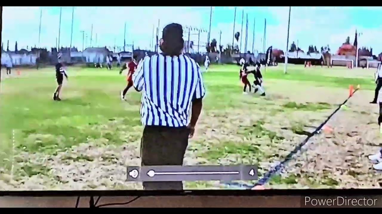 10u Tsp flag football bears Thor to Hulk for the TD!!