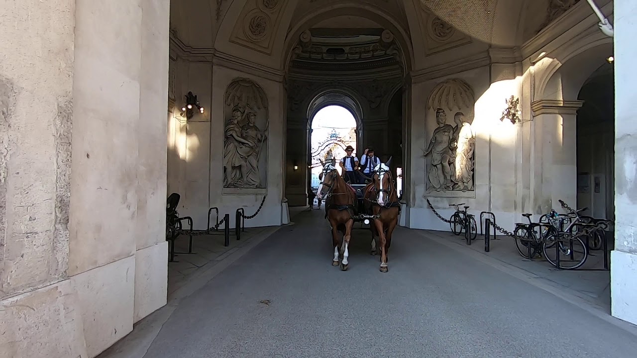 Walking VIENNA HOFBURG Heldenplatz - Wien Hofburg & Heldenplatz - Spaziergang durch Wien Österreich