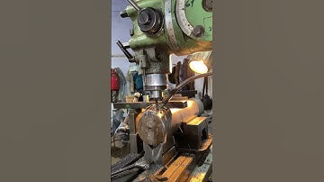 Milling machine key cutting process #automobile #lathemachine #lathe #machineshop