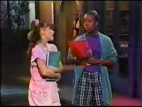 Kids incorporated - Hold on (1991)